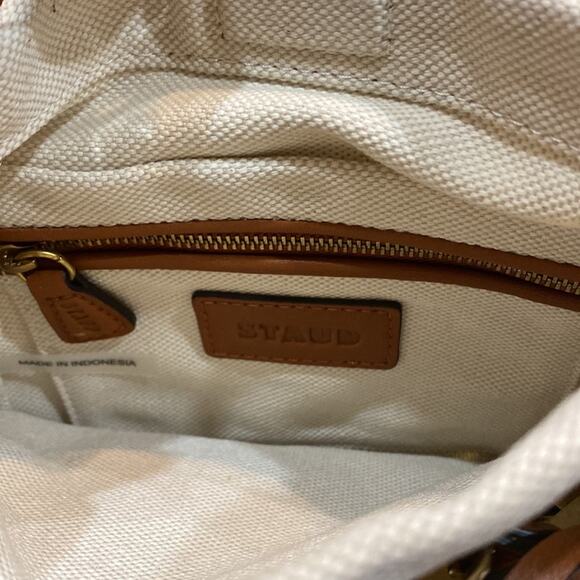 NWT MSRP$ 495 STAUD  Pucky BAG - Picture 6 of 7